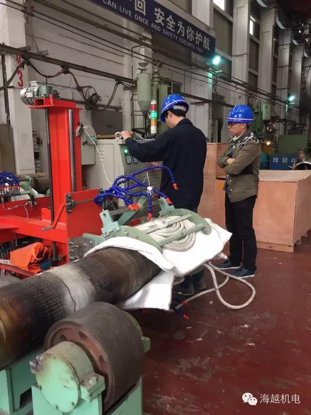 海越中頻高頻電磁感應(yīng)加熱設(shè)備在不同的行業(yè)、不同的工件、不同的工藝要求的應(yīng)用現(xiàn)場圖